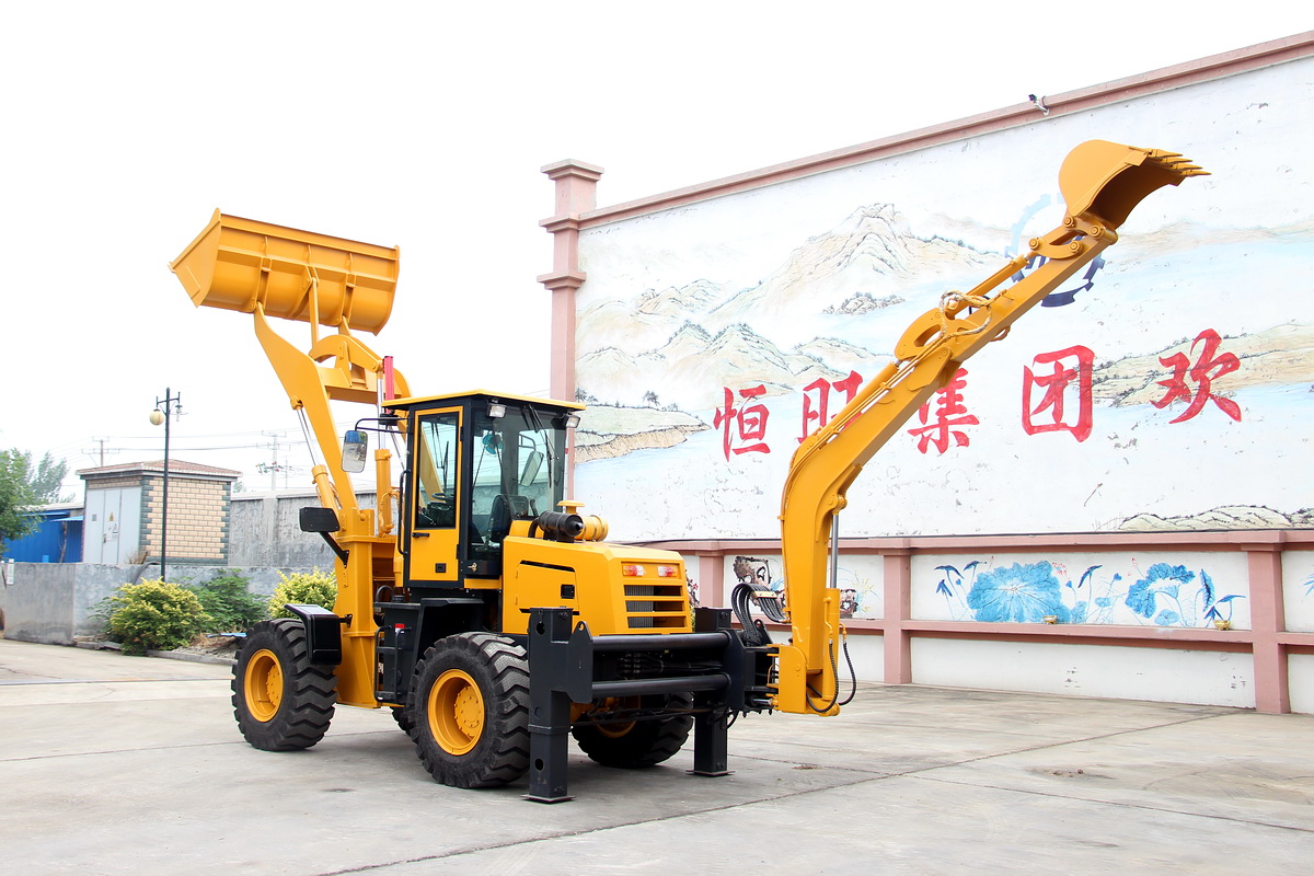 HW20-28挖掘裝載機