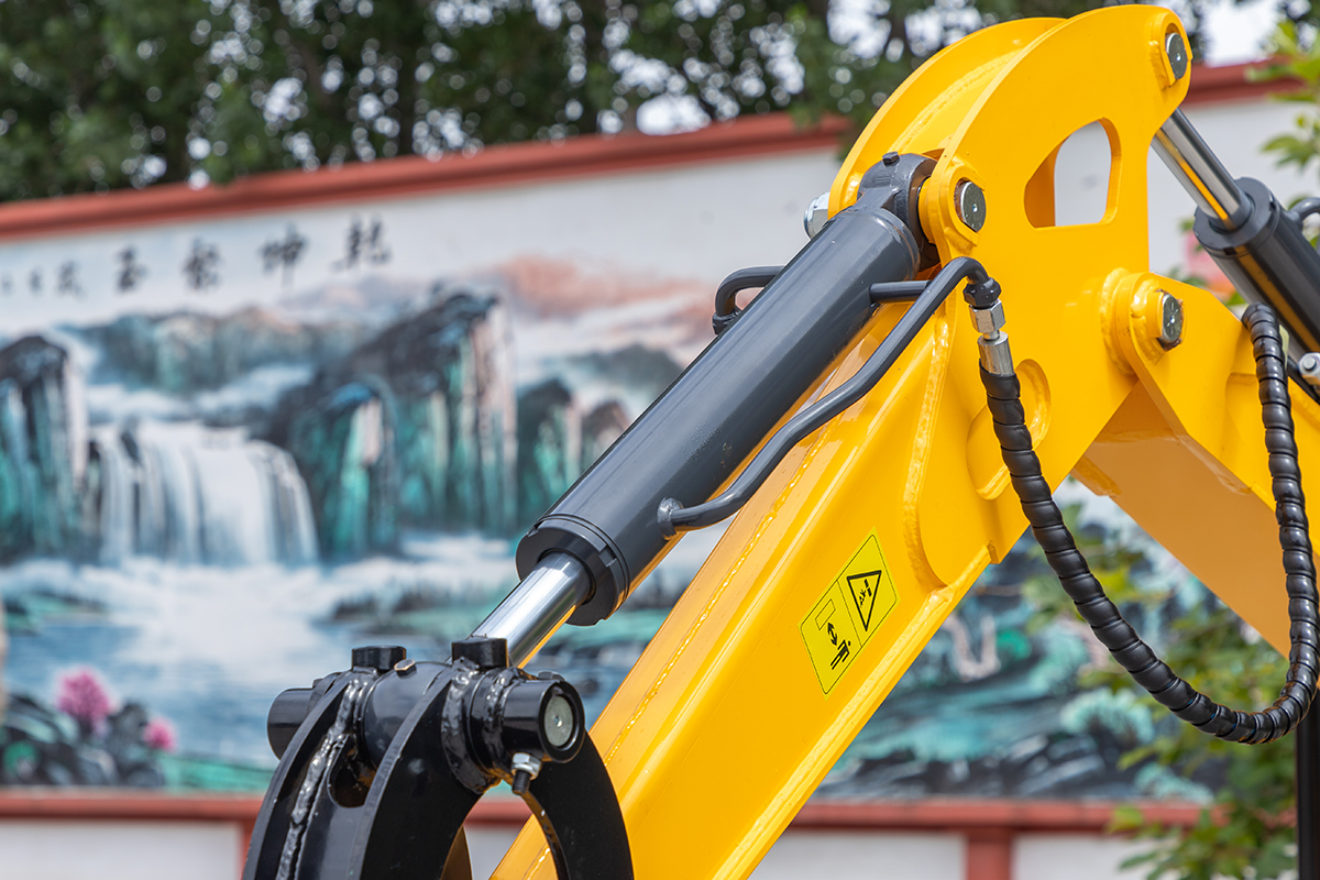 HW-15A小型挖掘機