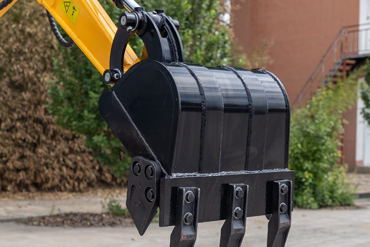 HW-15A小型挖掘機