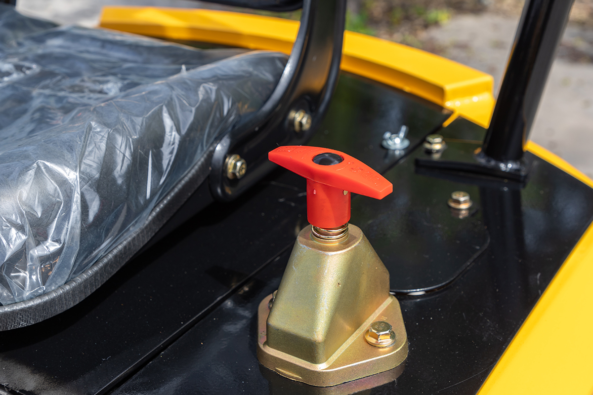 HW-15A小型挖掘機