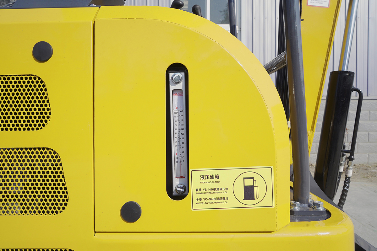 HW-17小型挖掘機