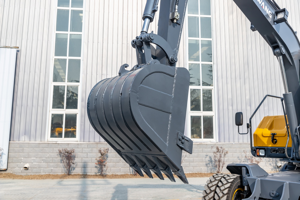 HWL-80輪式挖掘機(jī)